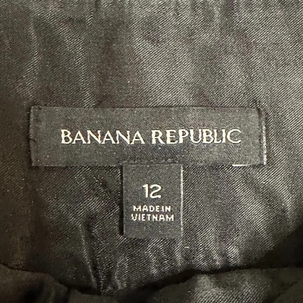 Banana Republic Tweed Mini Skirt Womens Size 12 Black White Curved Hem Lined